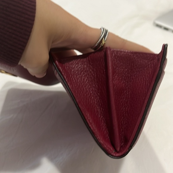 Michael Kors Fulton Mulberry Gusset Carryall Leather Wallet NWT - Picture 5 of 6